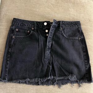 American Eagle size 8 black skirt high waisted